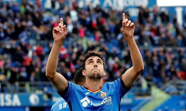 阿拉维斯惊险险胜，实力逐渐得到认可