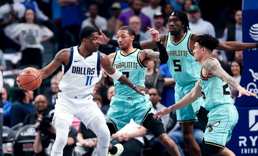 aoa体育新闻-独行侠队以低效夺取胜利，后场组织能力强劲的简单介绍