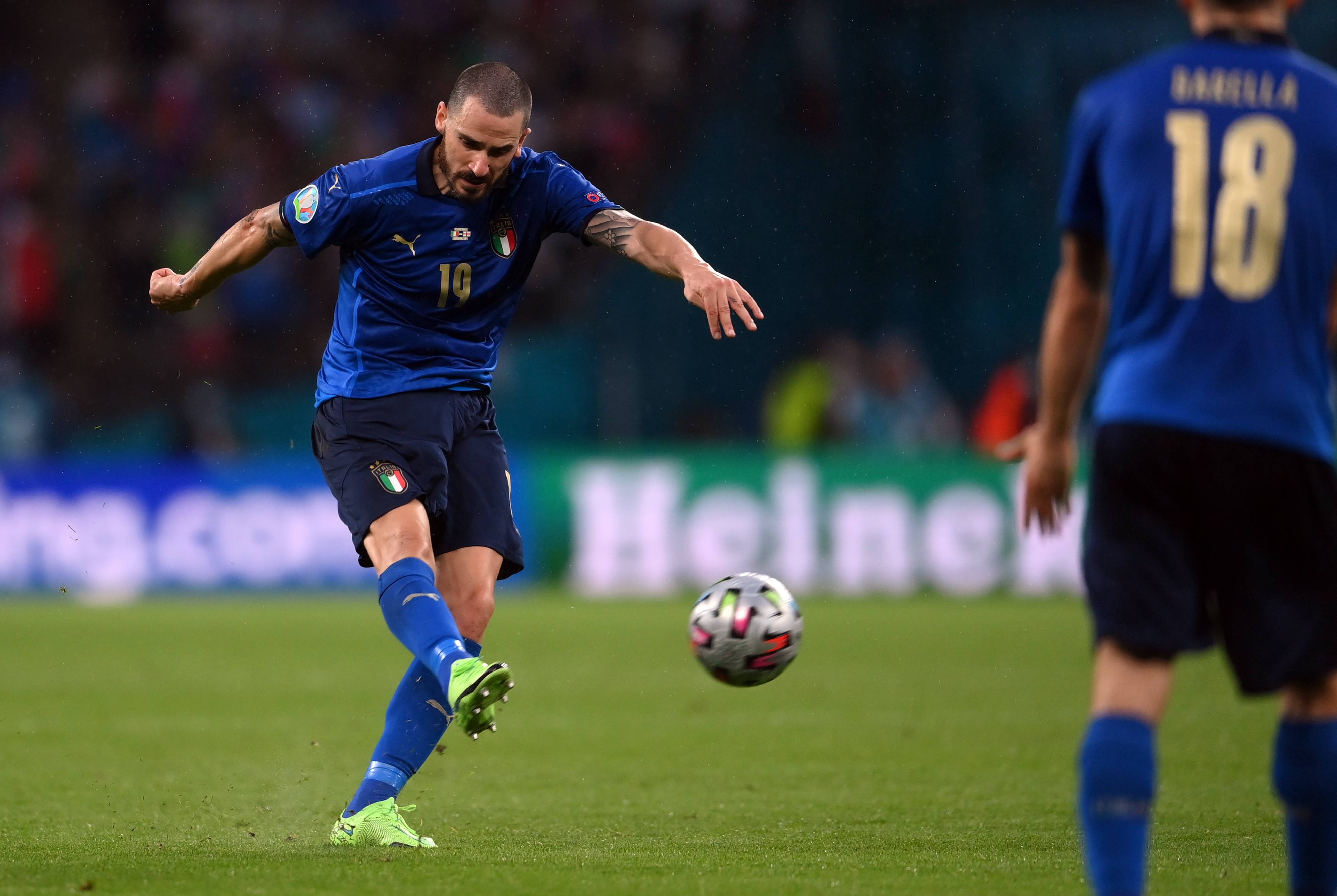 意大利球员风格独特，助球队取得胜利